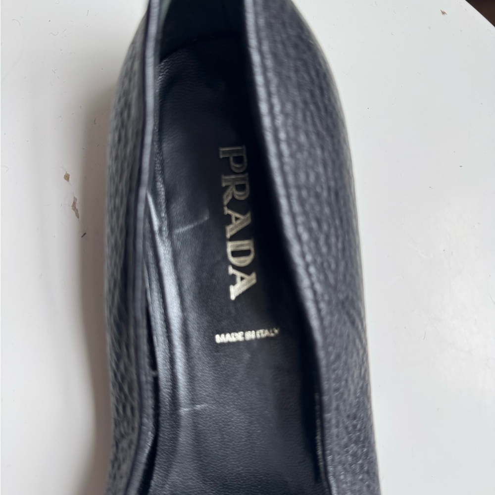 Prada Black Leather Loafers - Picture 4 of 5